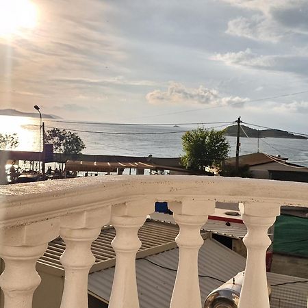 Blue Hotel Εξαμίλιο Εξωτερικό φωτογραφία