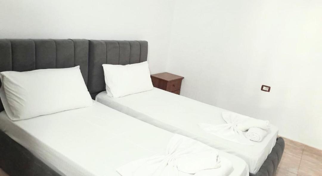Blue Hotel Εξαμίλιο Δωμάτιο φωτογραφία