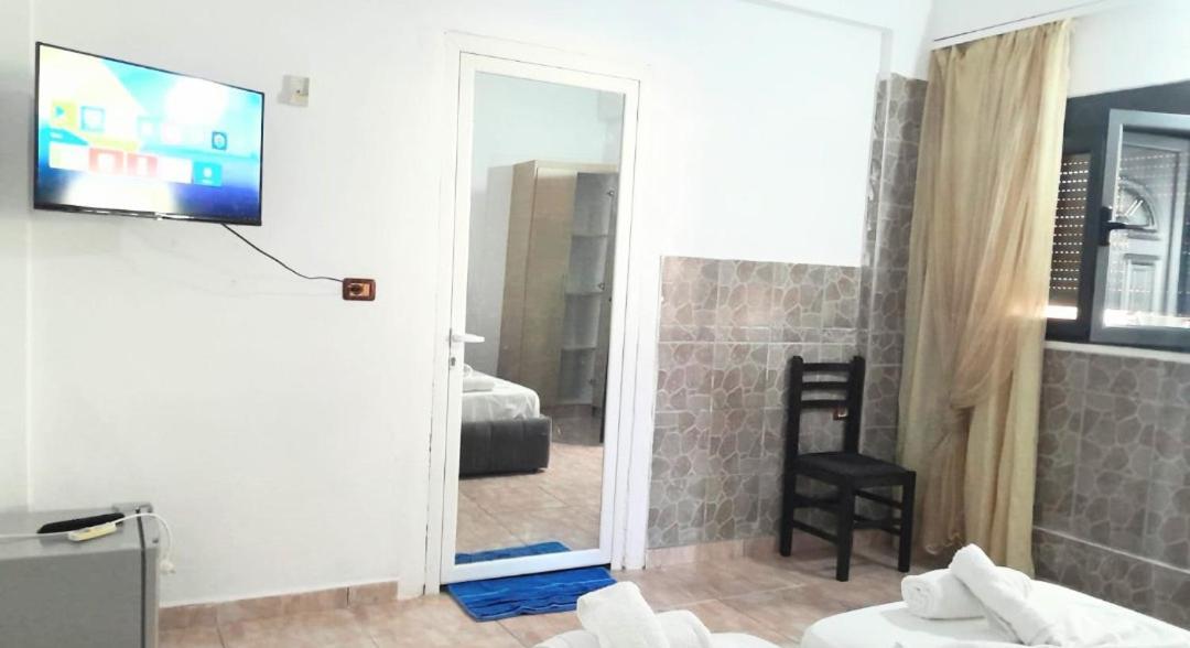 Blue Hotel Εξαμίλιο Δωμάτιο φωτογραφία