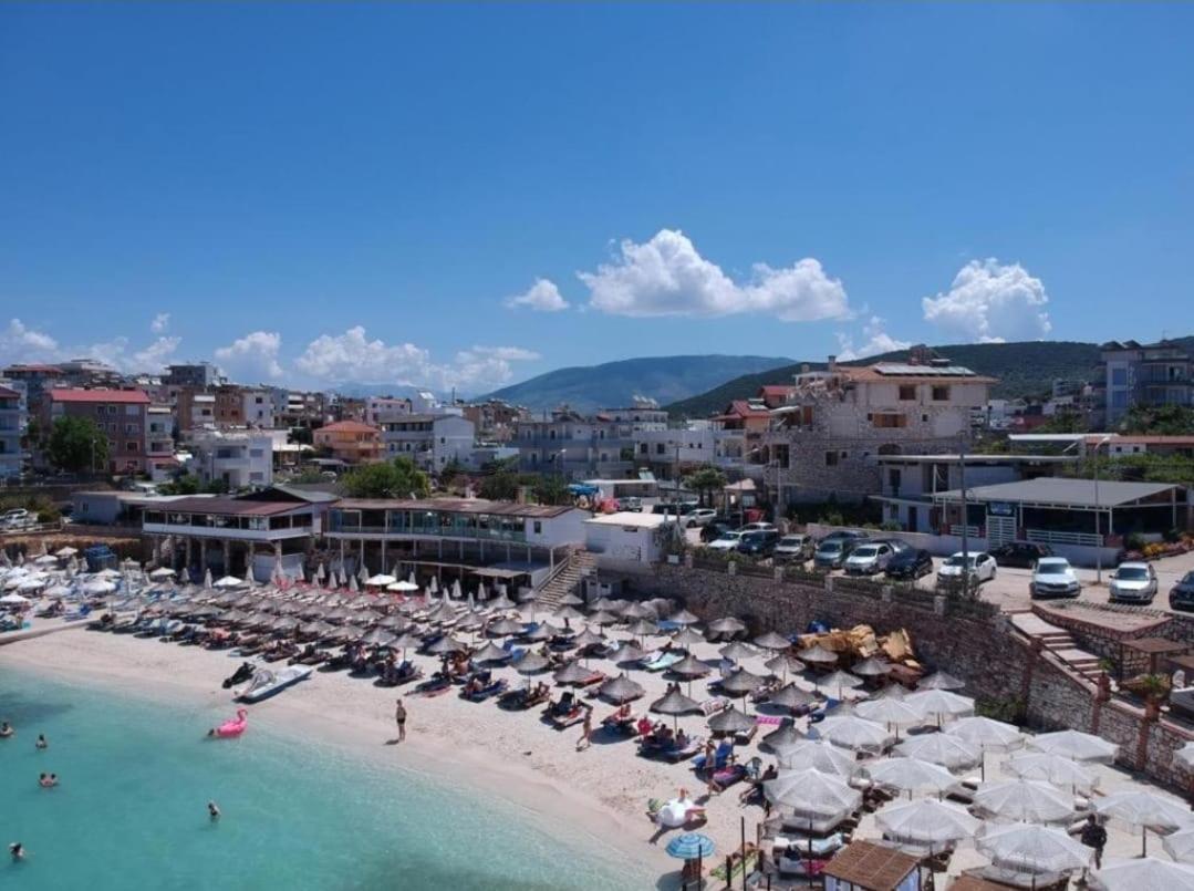 Blue Hotel Εξαμίλιο Εξωτερικό φωτογραφία